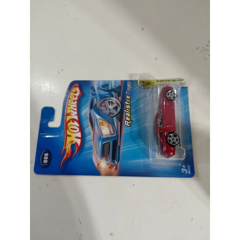NIP Hot Wheels 2005 First Edition 1:64 Die Cast Ford Mustang GT Muscle Car B